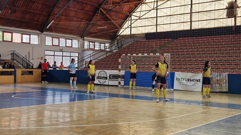 Los minutos finales vuelven a castigar a Salesianos Puertollano en Cáceres