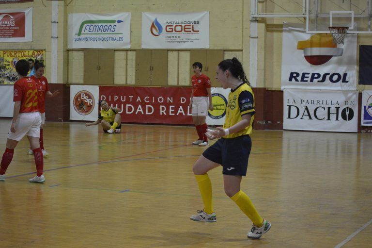 Patri Oliveros vestirá los colores de Salesianos Puertollano una temporada más