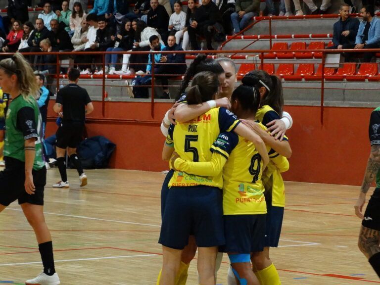 Victoria ante Playas de Málaga en el reestreno del Santiago Cañizares