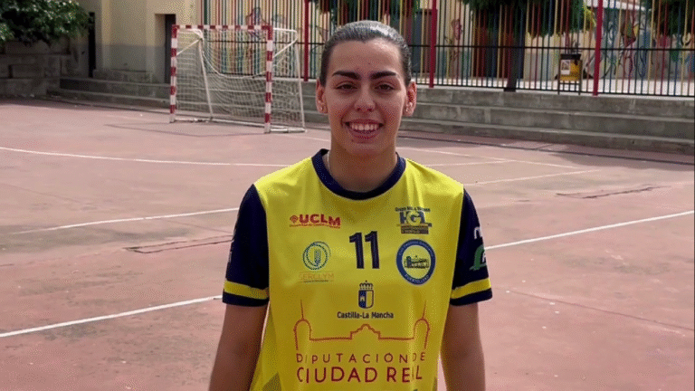 Andrea seguirá formando parte del Salesianos Puertollano