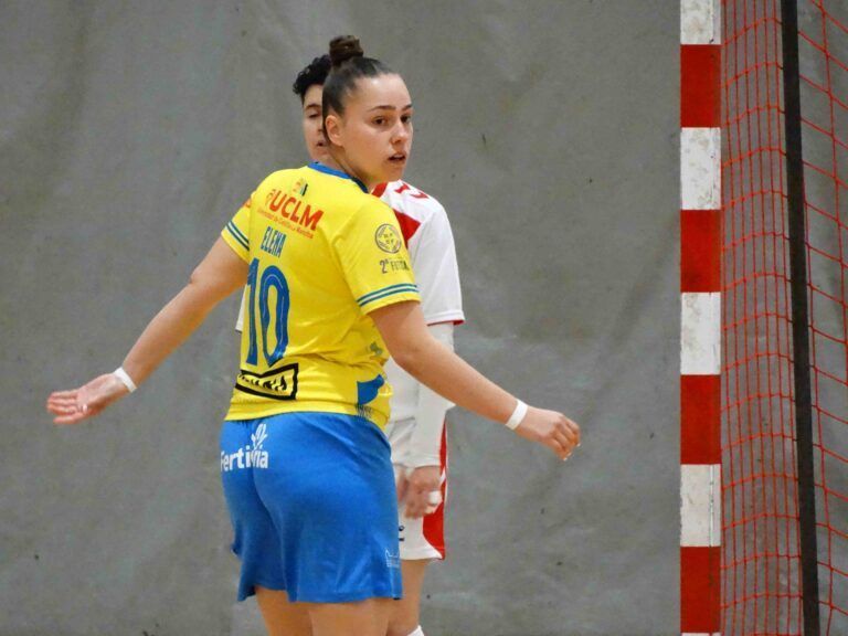 El Salesianos afronta un partido clave